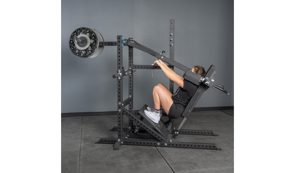 Is Pendulum Squat Hard on Knees?