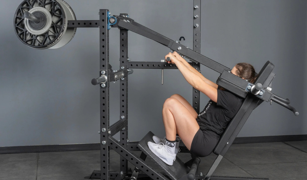 Pendulum Squat vs Hack Squat – Bells of Steel